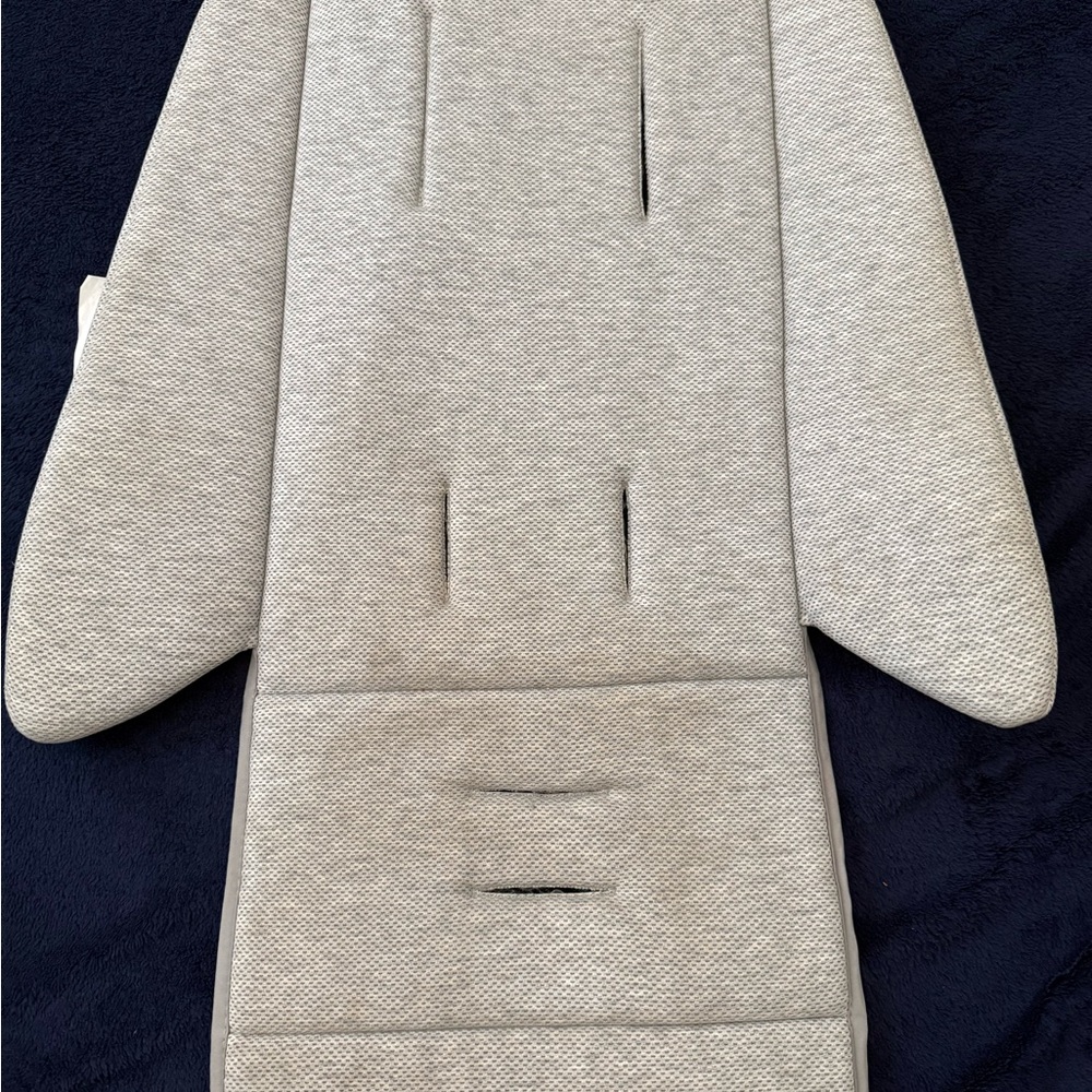Uppa baby infant snug seat